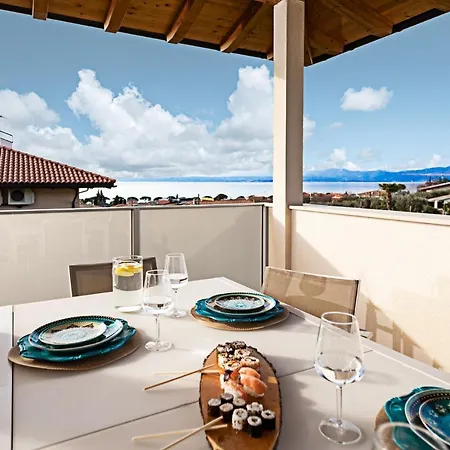 Yin & Yang - Regarda Travel * Lazise