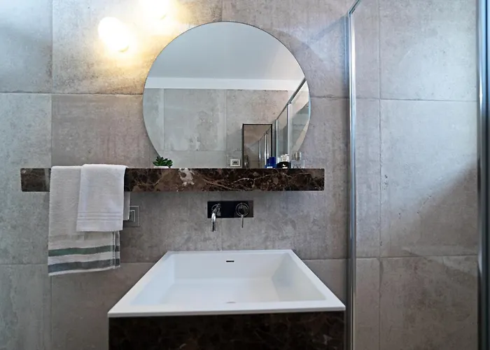 Yin & Yang - Regarda Travel ラツィーゼ