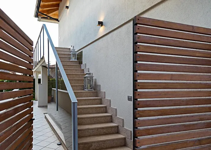 アパート Yin & Yang - Regarda Travel ラツィーゼ